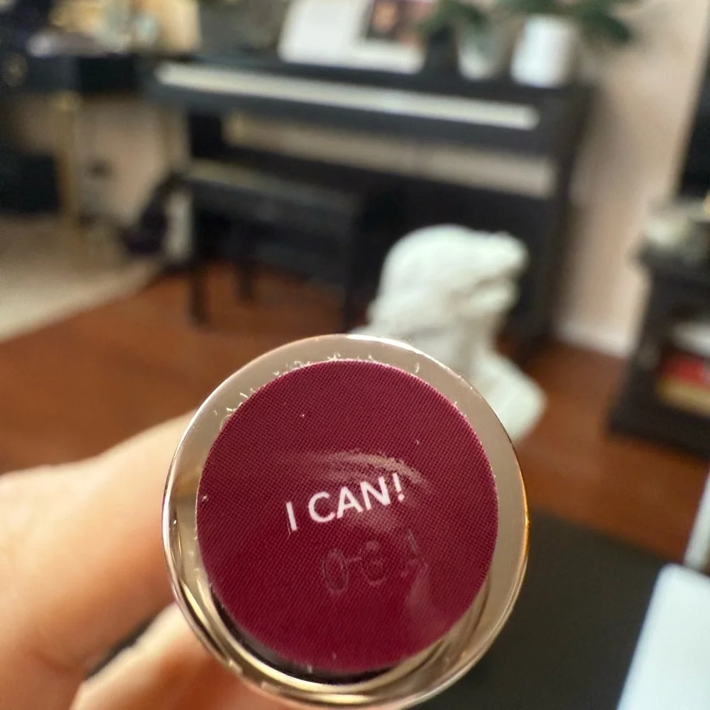 Doll 10 Lip Crayon - I CAN!